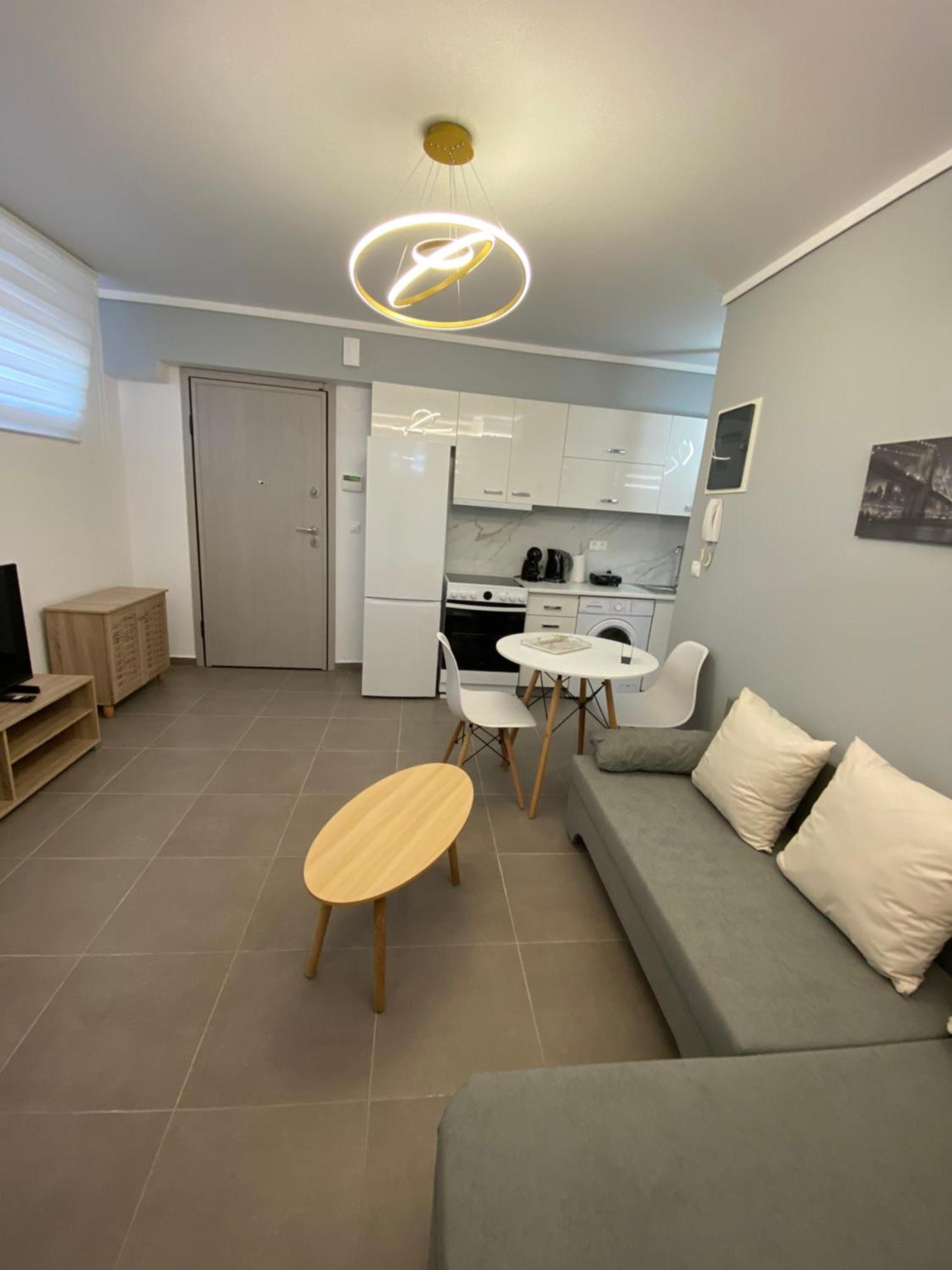Efi'S Apartment Néa Mihanióna Kültér fotó